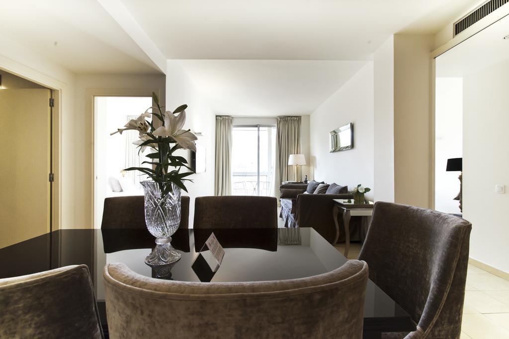Splendom Suites Pau Claris Barcelona Kültér fotó