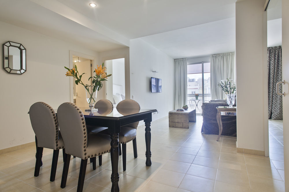 Splendom Suites Pau Claris Barcelona Kültér fotó